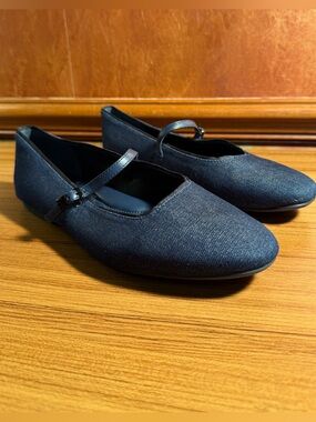 Birdies Hummingbird Mary Jane Size 8 Blue Denimn EUC